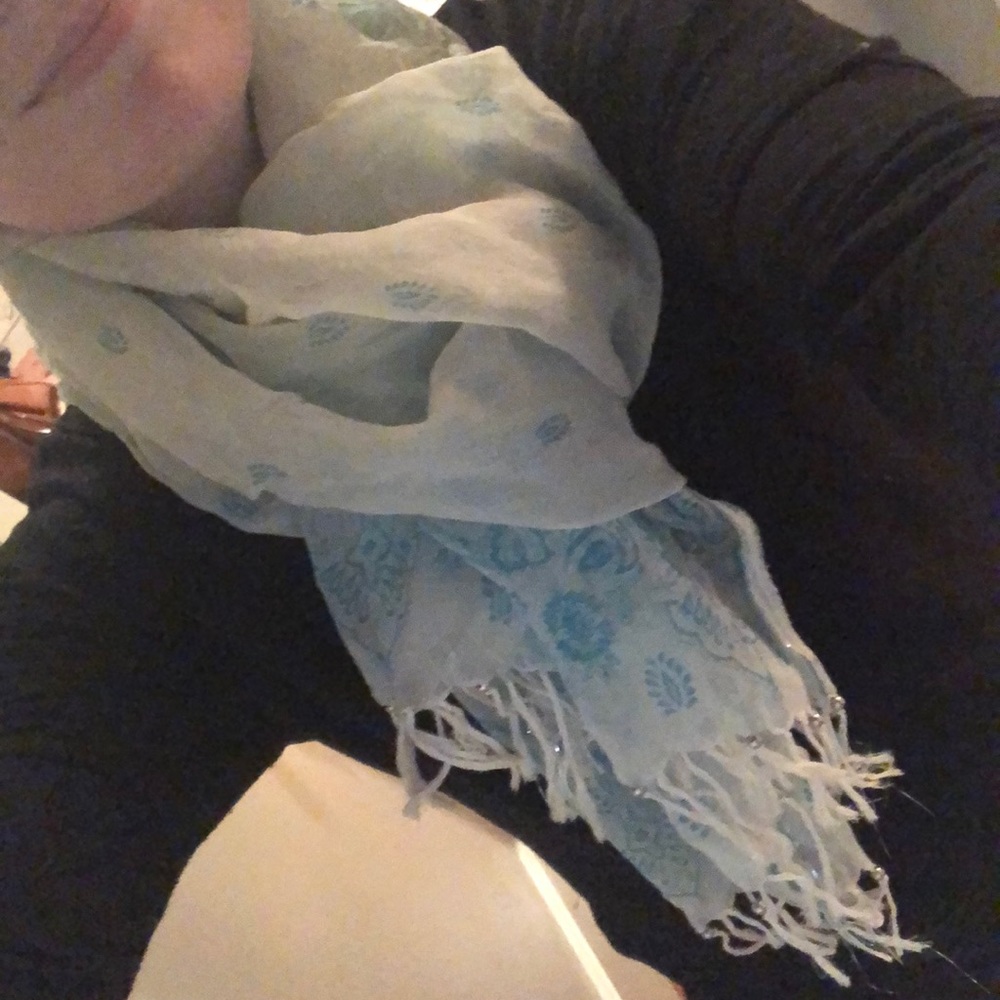 Blue Scarf - Picture 4 of 4